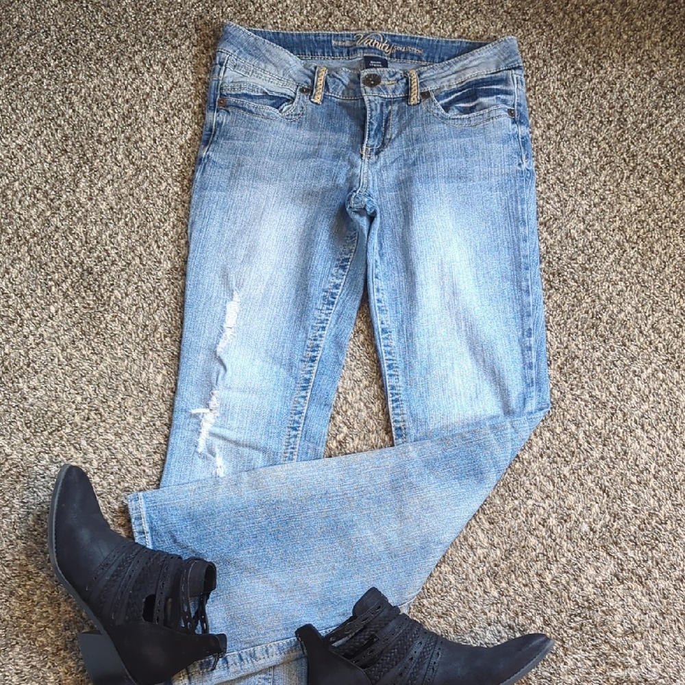 Vanity Women's Light Blue Jeans - Picture 6 of 6